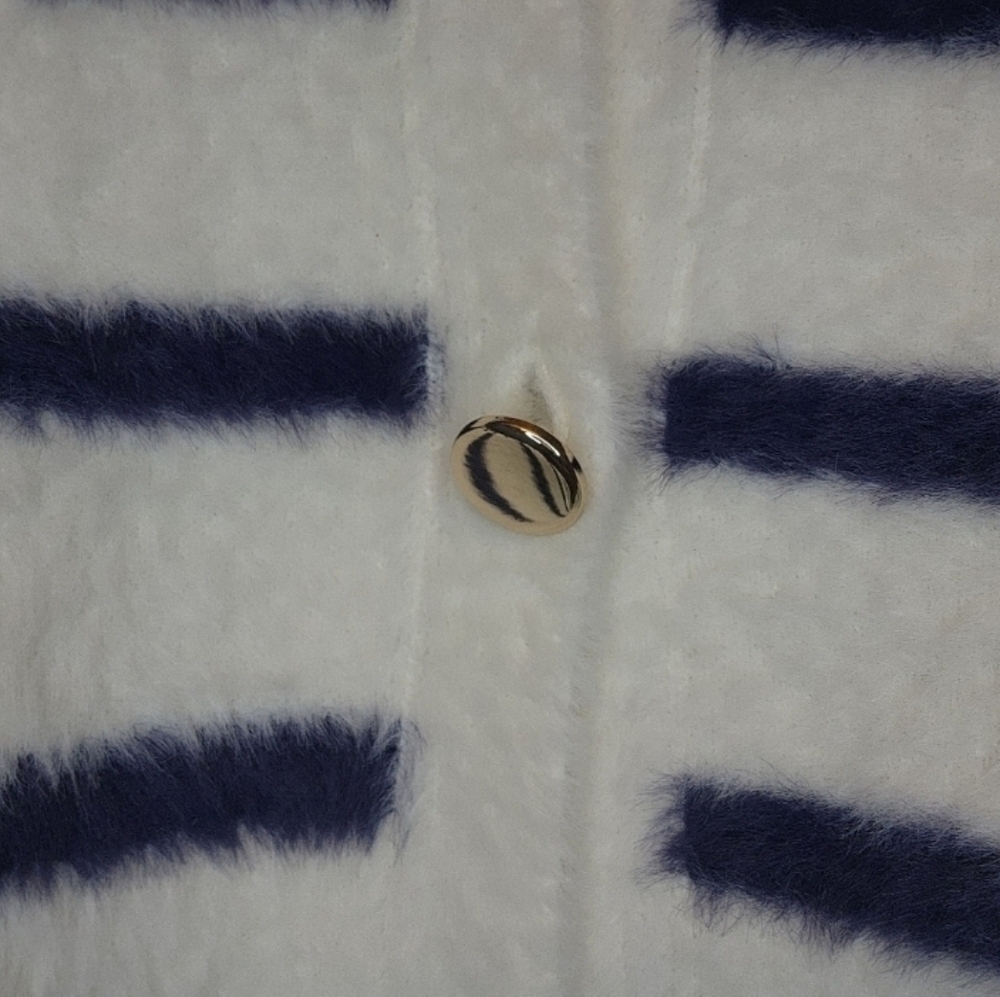 A New Day Women's Fuzzy Party Cardigan Cream Navy Blue Size 3X - Picture 4 of 7